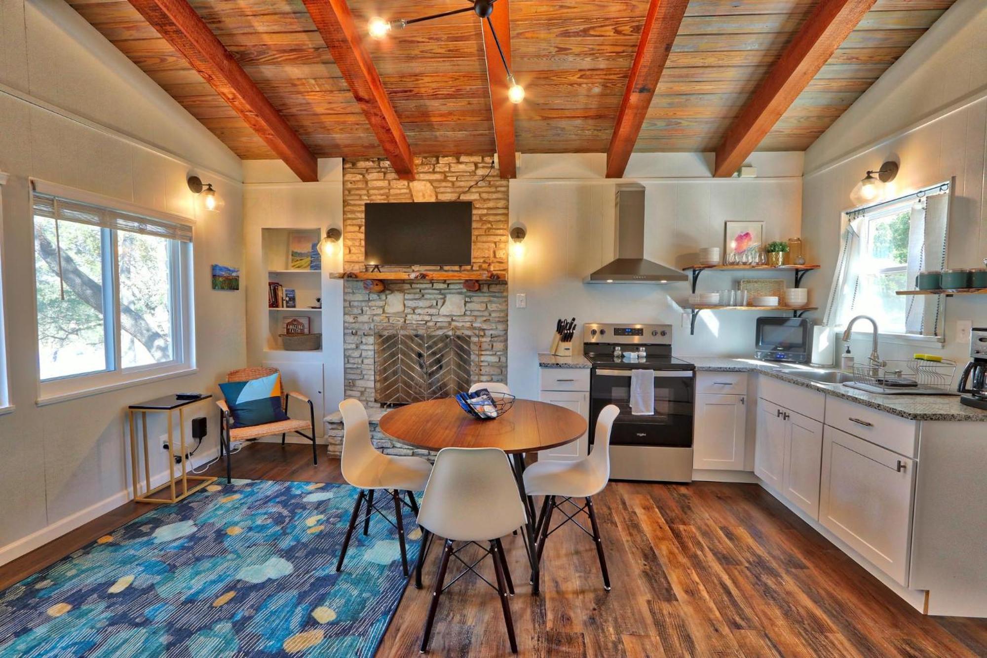 Millie'S Cottages Unit 2 - Annie Canyon Lake Exterior foto